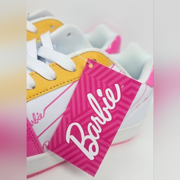 Barbie by Mattel Women's Casual Court Sneaker Shoe NWT - Picture 3 of 9